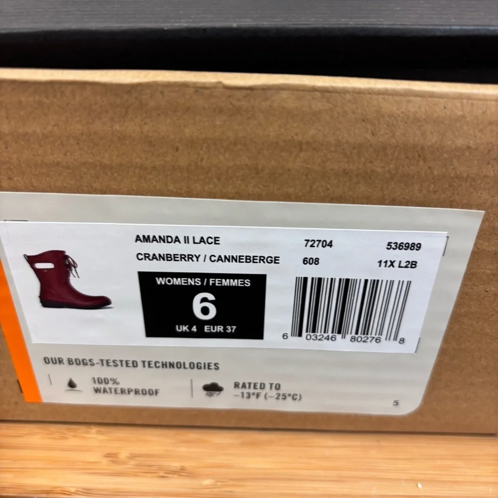 Bogs Amanda ll‎ Lace Cranberry Women's Sz 6 Waterproof Boots Rated To -13